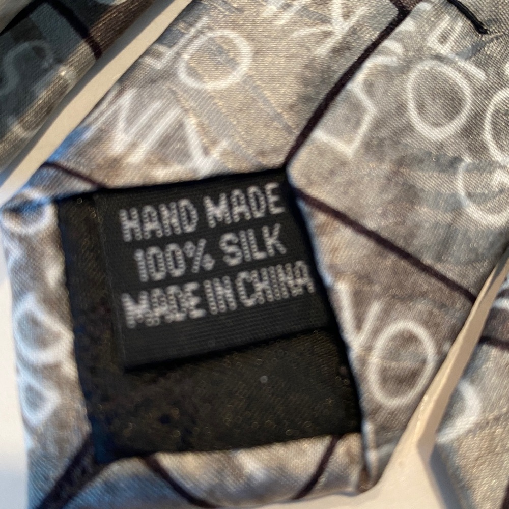 Divinity Silk Tie - Picture 2 of 5